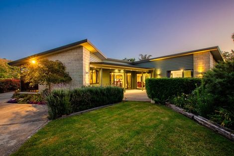 Photo of property in 10 Lambert Way, Paraparaumu, 5032