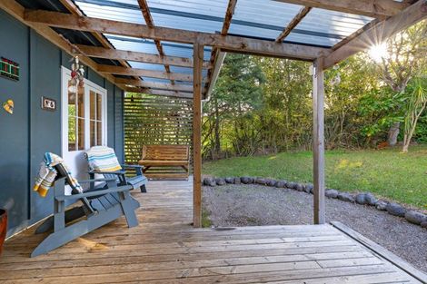 Photo of property in 15 East Street, Raglan, 3225