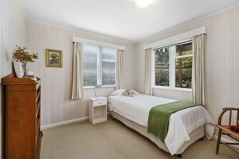 Photo of property in 9 Braithwaite Street, Karori, Wellington, 6012