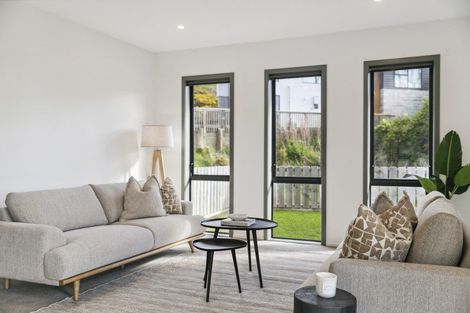 Photo of property in 17 Prestbury Grove, Churton Park, Wellington, 6037