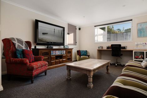 Photo of property in 156 Hinewa Road, Otumoetai, Tauranga, 3110