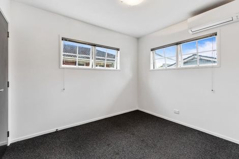 Photo of property in 48 Stanaway Street, Hillcrest, Auckland, 0627