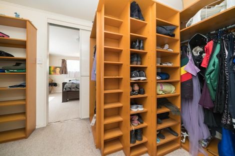 Photo of property in 38 Somerset Crescent, Highbury, Palmerston North, 4412