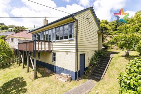 Photo of property in 103 Sunshine Avenue, Karori, Wellington, 6012