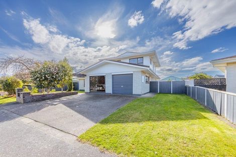 Photo of property in 48 Spriggs Crescent, Greenmeadows, Napier, 4112