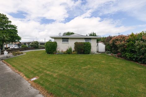 Photo of property in 57 Abraham Crescent, Milson, Palmerston North, 4414