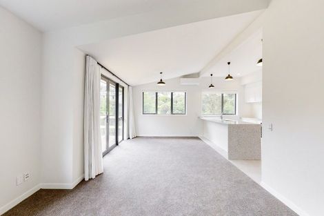Photo of property in 13 Jacobsen Lane, Ngaio, Wellington, 6035