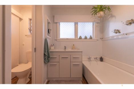 Photo of property in 27 Cass Street, Temuka, 7920