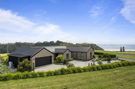 Photo of property in 5 Hurihuri Road, Okura Bush, Silverdale, 0794