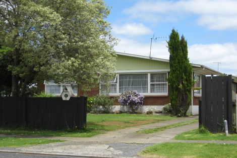 Photo of property in 68 Helvetia Road, Pukekohe, 2120