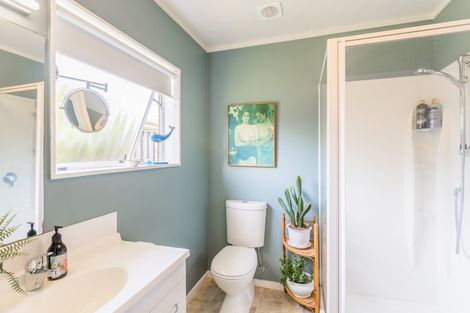 Photo of property in 16 Manly Garden, Paraparaumu Beach, Paraparaumu, 5032