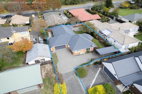 Photo of property in 7 Broadfell Avenue, Avonhead, Christchurch, 8042