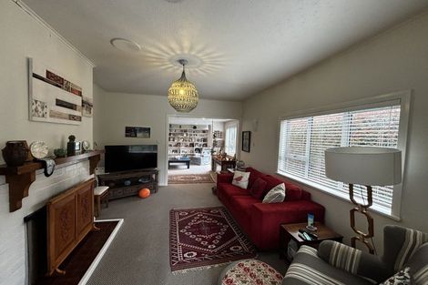 Photo of property in 115 Brooklands Road, Brooklands, New Plymouth, 4310