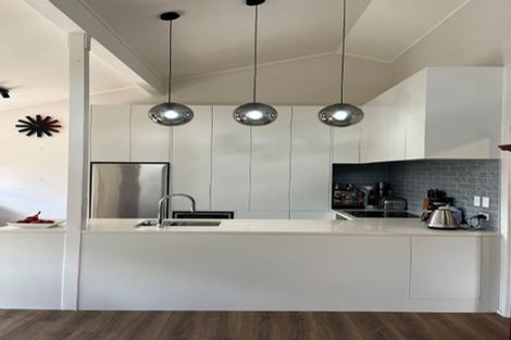Photo of property in 56b Nile Road, Milford, Auckland, 0620