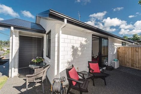 Photo of property in 142u1 Forest Lake Road, Forest Lake, Hamilton, 3200