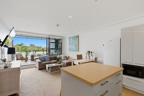 Photo of property in Maison Apartments, 108/16 Huron Street, Takapuna, Auckland, 0622