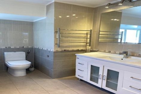 Photo of property in 1/7 Nakhle Place, Manurewa, Auckland, 2105