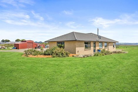 Photo of property in 251 Mairetahi Road, South Head, Helensville, 0874