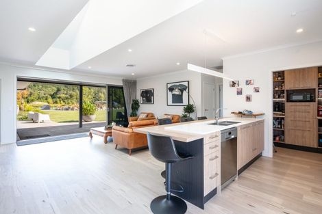Photo of property in 132 Seaton Valley Road, Mapua, 7173