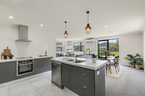 Photo of property in 37 Cyrus Street, Whalers Gate, New Plymouth, 4310