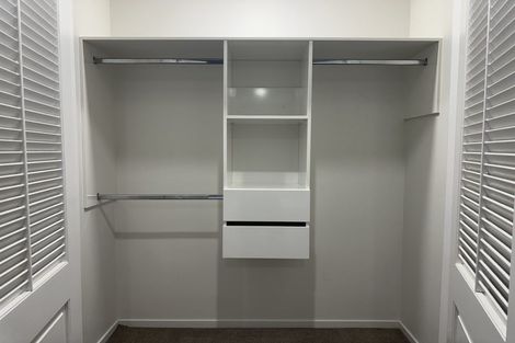 Photo of property in 4 Santa Rosa Terrace, Forrest Hill, Auckland, 0620