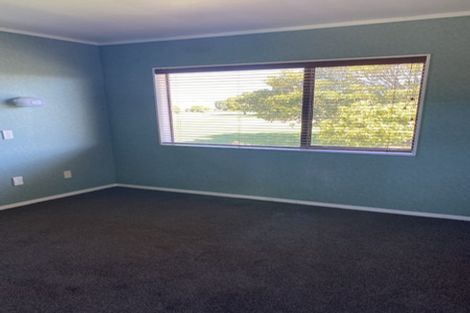 Photo of property in 11 Russley Drive, Mount Maunganui, 3116