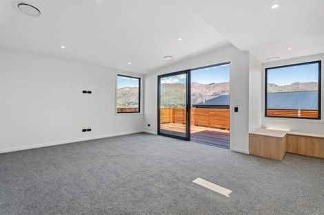 Photo of property in 87 Mills Road, Wanaka, 9305
