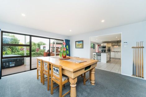 Photo of property in 16 Akaroa Avenue, Awapuni, Palmerston North, 4412