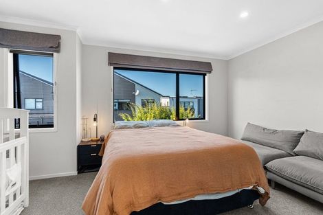 Photo of property in 21 Saltmarsh Road, Hobsonville, Auckland, 0616
