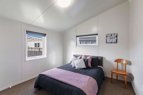 Photo of property in 10 Karaka Street, Castlecliff, Whanganui, 4501