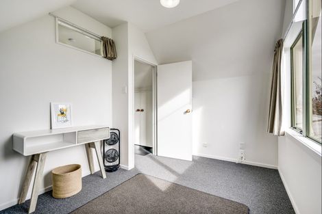 Photo of property in 205b Grove Road, Mayfair, Hastings, 4122