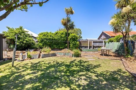 Photo of property in 43 Tovey Street, New Brighton, Christchurch, 8061