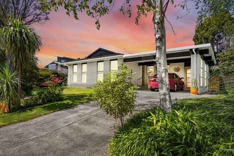 Photo of property in 19 Wesley Avenue, Frankleigh Park, New Plymouth, 4310