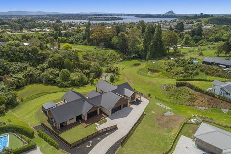 Photo of property in 43r Oceana Drive, Welcome Bay, Tauranga, 3175