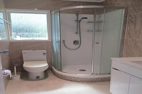 Photo of property in 2/349 Pakuranga Road, Pakuranga Heights, Auckland, 2010