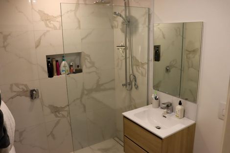 Photo of property in 43 Kamara Road, Glen Eden, Auckland, 0602