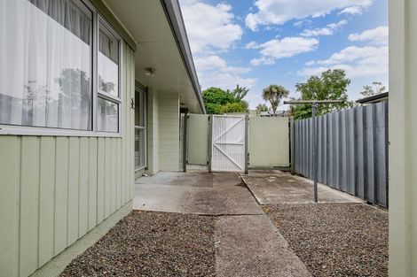 Photo of property in 19b Churchill Avenue, Hokowhitu, Palmerston North, 4410