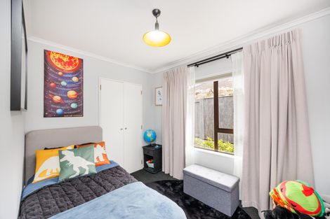 Photo of property in 77 Pacific Drive, Fitzherbert, Palmerston North, 4410