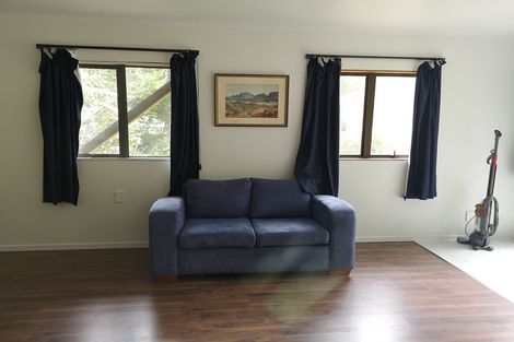 Photo of property in 7 Geoffrey Road, Torbay, Auckland, 0630
