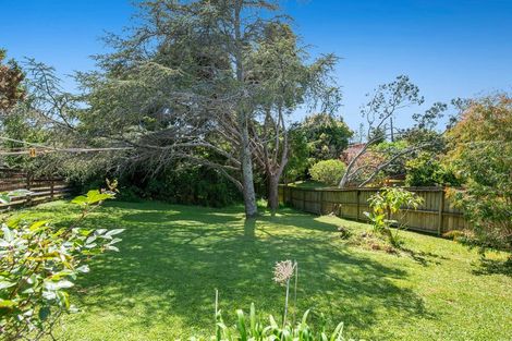 Photo of property in 46 Colwill Road, Massey, Auckland, 0614