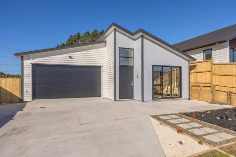 Photo of property in 30 Paihere Street, Huapai, 0810