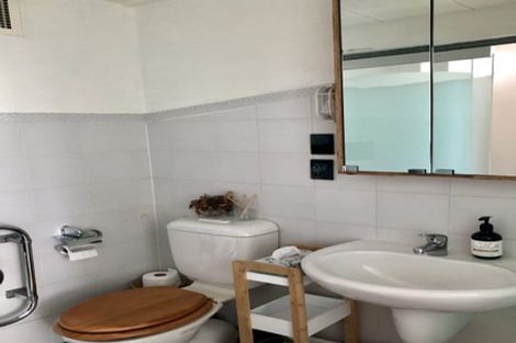 Photo of property in Qba Apartments, 1j/51 Webb Street, Mount Cook, Wellington, 6011