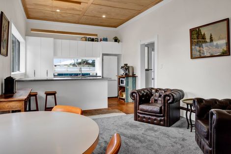 Photo of property in 195 South Road, Hawera, 4610