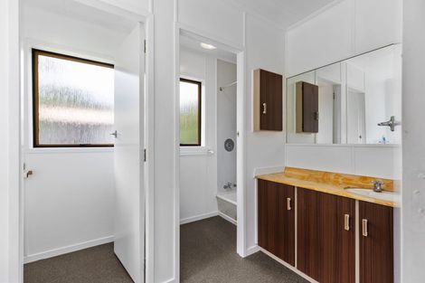 Photo of property in 19 Ngaparaoa Drive, Maketu, 3189