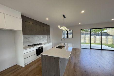 Photo of property in 7 Wallis Lane, Orewa, 0931