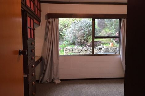 Photo of property in 19 Napier Grove, Waikanae Beach, Waikanae, 5036