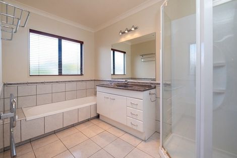 Photo of property in 1 Hanna Place, Havelock North, 4130