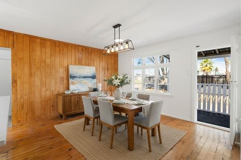 Photo of property in 639 Swanson Road, Swanson, Auckland, 0612