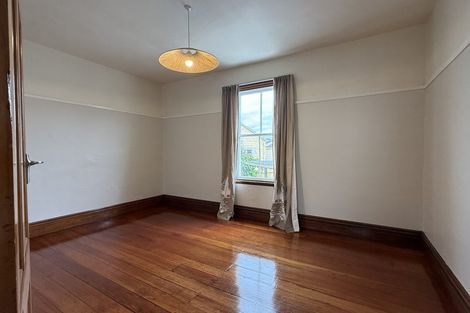 Photo of property in 4 Myrtle Crescent, Mount Cook, Wellington, 6021