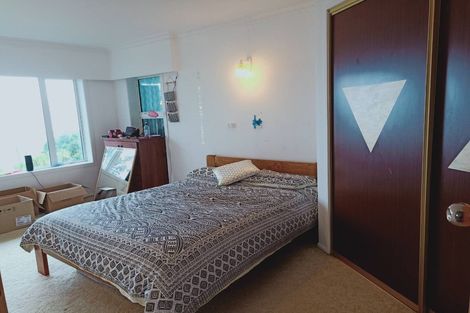 Photo of property in 14 Domain Road, Weymouth, Auckland, 2103
